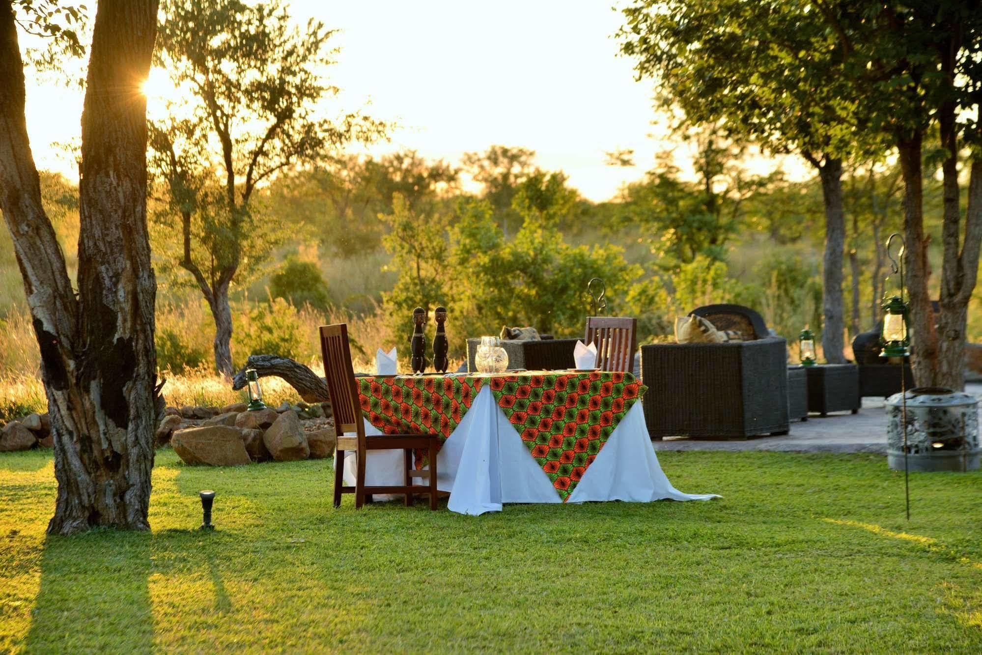 Wildtrack Safaris Eco Lodge Pandamatenga Экстерьер фото