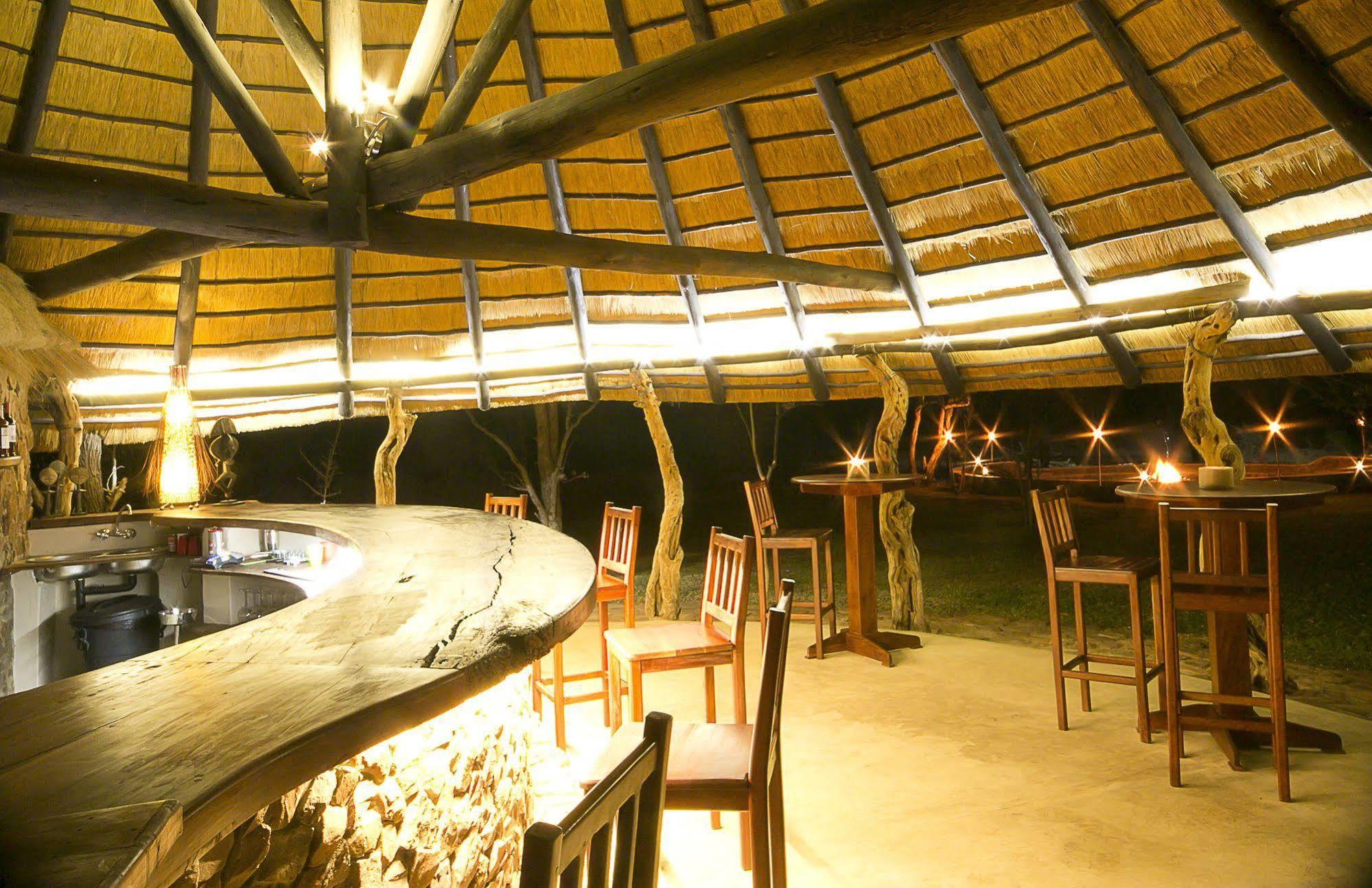 Wildtrack Safaris Eco Lodge Pandamatenga Экстерьер фото