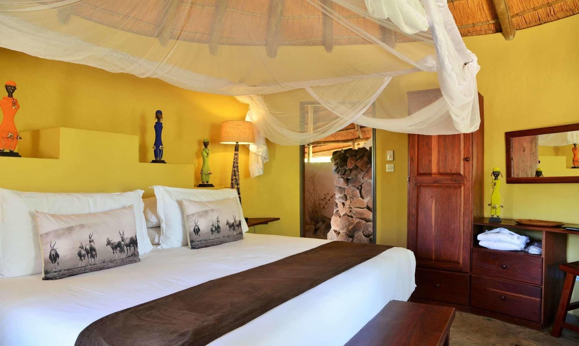 Wildtrack Safaris Eco Lodge Pandamatenga Экстерьер фото