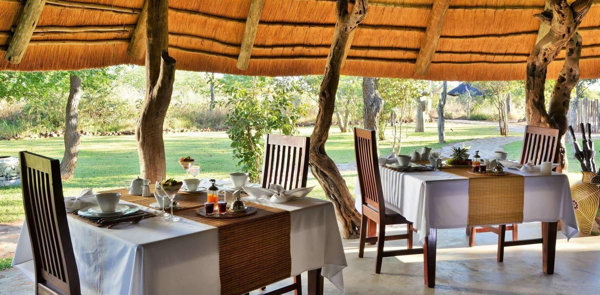 Wildtrack Safaris Eco Lodge Pandamatenga Экстерьер фото